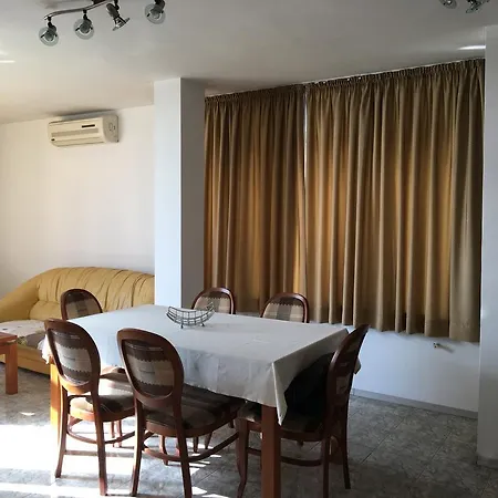 Luxury * Varna